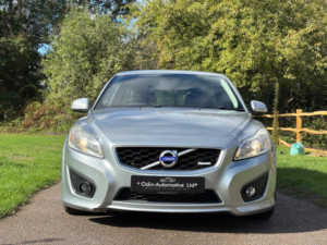 2012 Volvo C30 1.6 D2 R-Design Sports Coupe 3dr Diesel Manual Euro 5 (115 Ps) in Silver — image 4