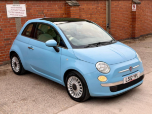 2012 Fiat 500 1.2 Lounge Euro 5 (s/s) 3dr in Blue — image 2