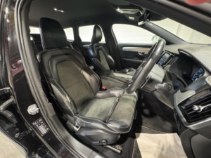 2018 Volvo V90 2.0 D4 R-Design Auto Euro 6 (s/s) 5dr in Black — image 3