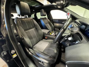 2022 Land Rover Range Rover Velar 2.0 D200 Mhev Edition Auto 4WD Euro 6 (s/s) 5dr in Black — image 3