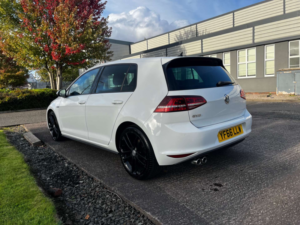 2016 Volkswagen Golf 2.0 Golf Gtd Semi-Auto 5dr in White — image 3