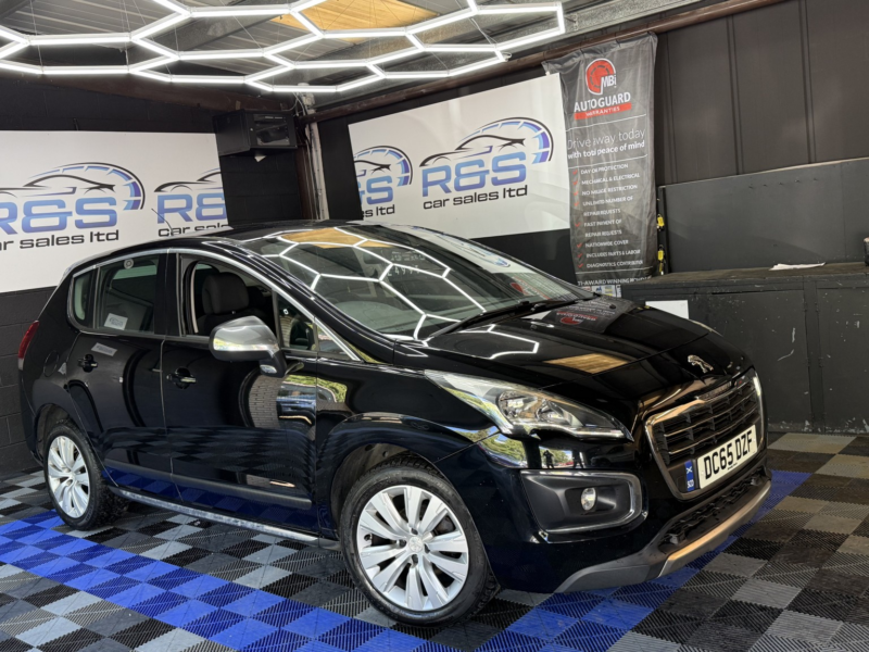 2016 Peugeot 3008 1.6 Bluehdi Active in Black — image 1