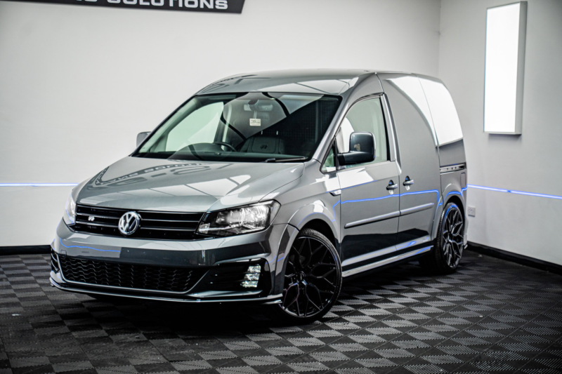 2020 Volkswagen Caddy 2.0 Tdi C20 Highline Panel Van 5dr Diesel Manual Swb Euro 6 (s/s) (102 Ps) in Grey — image 1