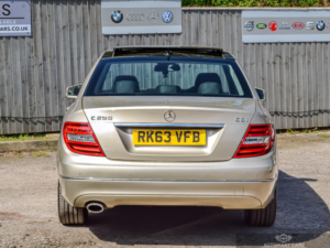 2013 Mercedes-Benz C Class 2.1 C250 Cdi Blueefficiency Elegance Euro 5 (s/s) 4dr in Beige — image 6
