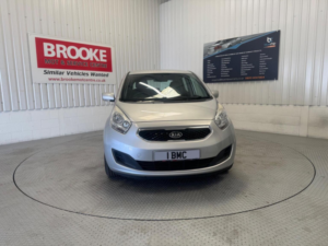 2012 Kia Venga 1.4 Crdi 2 Euro 5 5dr in Silver — image 5