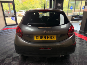 2019 Peugeot 208 1.5 Bluehdi Gt Line Hatchback 5dr Diesel Manual Euro 6 (s/s) (100 Ps) in Grey — image 4