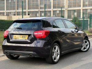 2015 Mercedes-Benz A Class 1.5 A180 Cdi Sport Edition 7g-Dct Euro 5 (s/s) 5dr in Purple — image 4