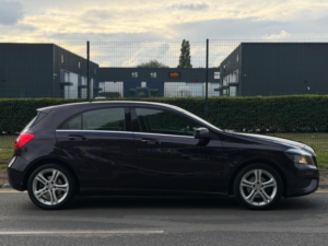 2015 Mercedes-Benz A Class 1.5 A180 Cdi Sport Edition 7g-Dct Euro 5 (s/s) 5dr in Purple — image 6