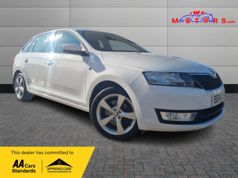 2014 Skoda Rapid Spaceback 1.2 Tsi Elegance in White — image 1