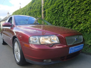 2002 Volvo S80 2.4 D5 Se Saloon 4dr Diesel Automatic (207 G/km, 163 Bhp) in Red — image 2