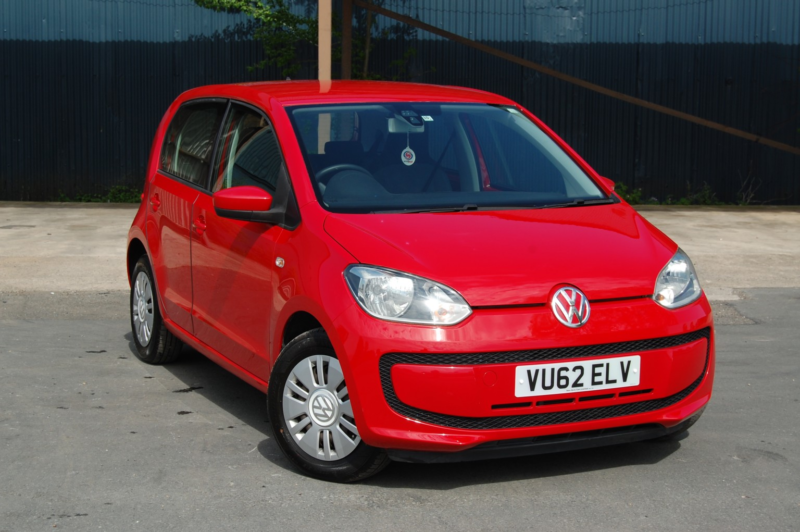 2012 Volkswagen Up 1.0 Move Up! Auto in Red — image 1