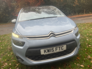 2015 Citroen C4 Picasso 1.6 E-Hdi Exclusive in Blue — image 3