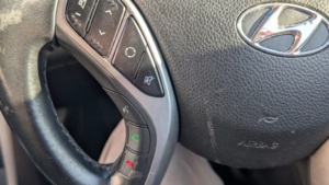 2016 Hyundai I30 1.4 I30 5dr Se Nav 1.4 100ps Bd in Grey — image 5