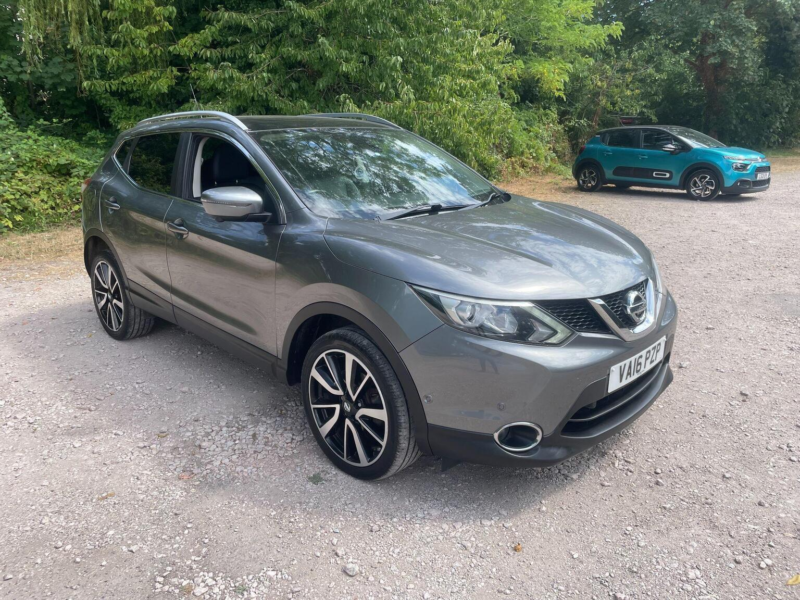 2016 Nissan Qashqai 1.6 Dci Tekna 4WD Euro 6 (s/s) 5dr in Grey — image 1