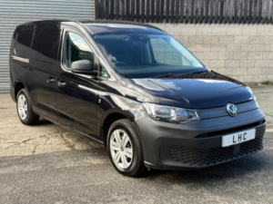 2021 Volkswagen Caddy Maxi 2.0 Tdi C20 Commerce Lwb Euro 6 (s/s) 6dr in Black — image 2