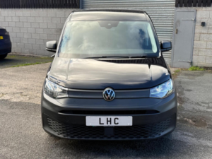 2021 Volkswagen Caddy Maxi 2.0 Tdi C20 Commerce Lwb Euro 6 (s/s) 6dr in Black — image 5