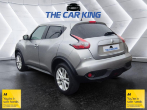 2017 Nissan Juke 1.2 Dig-T N-Connecta Euro 6 (s/s) 5dr in Silver — image 4