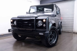 2014 Land Rover Defender 90 2.2 Tdci Xs 4WD Swb Euro 5 3dr in Grey — image 3