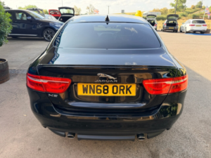 2018 Jaguar Xe 2.0i Gpf R-Sport Saloon 4dr Petrol Auto Euro 6 (s/s) (200 Ps) in Black — image 3