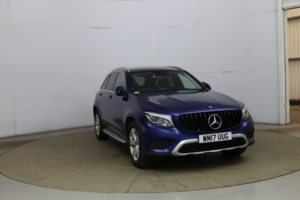 2017 Mercedes-Benz Glc 2.1 Glc220d Sport G-Tronic 4matic Euro 6 (s/s) 5dr in Blue — image 3