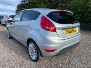2011 Ford Fiesta 1.4 Titanium Hatchback 5dr Petrol Automatic (154 G/km, 94 Bhp) in Silver — image 4
