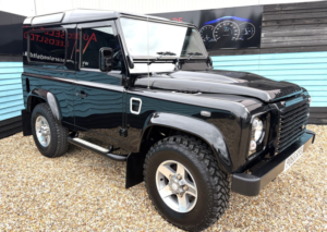 2016 Land Rover 90 Defender 2.2 Tdci Landmark Station Wagon 4WD in Black — image 2