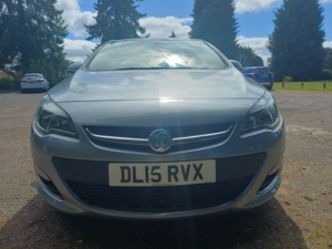 2015 Vauxhall Astra 2.0 Cdti Ecoflex Sri in Silver — image 2