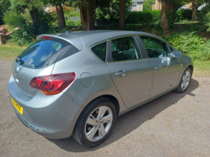 2015 Vauxhall Astra 2.0 Cdti Ecoflex Sri in Silver — image 4