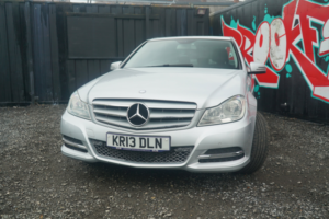 2013 Mercedes-Benz C Class 2.1 C220 Cdi Blueefficiency Executive Se Saloon 4dr Diesel G-Tronic+ Euro 5 (s/s) (170 Ps) in Silver — image 5