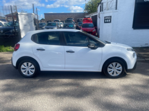2017 Citroen C3 1.2l Touch Puretech Hatchback 5dr Petrol Manual Euro 6 (67 Bhp) in White — image 3