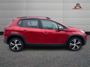 2018 Peugeot 2008 1.6 Bluehdi Gt Line in Red — image 2