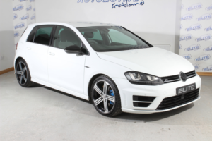 2015 Volkswagen Golf 2.0 Tsi Bluemotion Tech R Hatchback 5dr Petrol Manual 4motion Euro 6 (s/s) (300 Ps) in White — image 2
