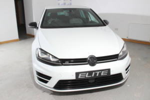 2015 Volkswagen Golf 2.0 Tsi Bluemotion Tech R Hatchback 5dr Petrol Manual 4motion Euro 6 (s/s) (300 Ps) in White — image 6
