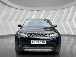 2019 Land Rover Range Rover Evoque 2.0 D180 Hse Auto 4WD Euro 6 (s/s) 5dr in Black — image 2