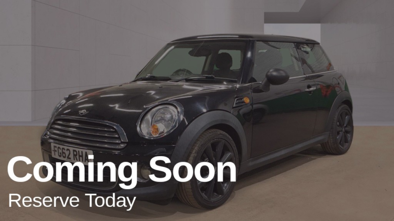 2012 MINI Hatch 1.6 One Hatch in Black — image 1
