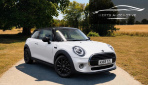 2019 MINI Hatch