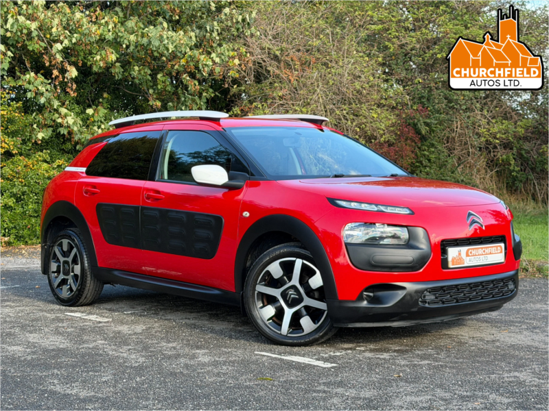 2015 Citroen C4 Cactus 1.2 Puretech Feel Hatchback 5dr Petrol Manual Euro 6 (s/s) (110 Ps) in Red — image 1