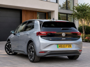 2022 Volkswagen Id.3 Pro Performance 58kwh Family Auto 5dr in Blue — image 6