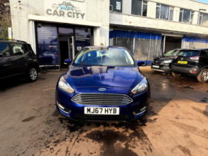 2017 Ford Focus 1.0t Ecoboost Titanium Euro 6 (s/s) 5dr in Blue — image 2