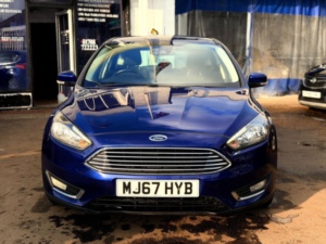 2017 Ford Focus 1.0t Ecoboost Titanium Euro 6 (s/s) 5dr in Blue — image 5