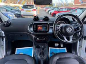 2016 Smart Forfour 0.9t Edition White Twinamic Euro 6 (s/s) 5dr in White — image 2