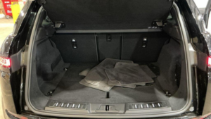 2021 Land Rover Range Rover Evoque 2.0 D200 Mhev R-Dynamic Hse Auto 4WD Euro 6 (s/s) 5dr in Black — image 6