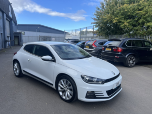 2015 Volkswagen Scirocco 1.4 Tsi Bluemotion Tech in White — image 3