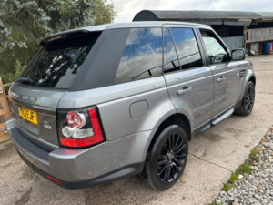 2013 Land Rover Range Rover Sport 3.0 Sd V6 Se in Grey — image 6
