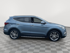 2017 Hyundai Santa Fe 2.2 Crdi Blue Drive Premium Se SUV 5dr Diesel Auto 4WD Euro 6 (s/s) (7 Seat) (200 Ps) in Blue — image 6