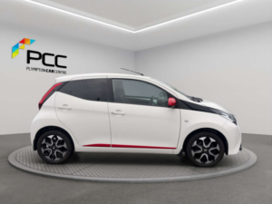 2021 Toyota Aygo 1.0 Aygo X-Trend Tss Vvt-I 5dr in White — image 4