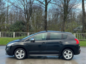2011 Peugeot 3008 1.6 Hdi Exclusive Egc Euro 5 5dr in Black — image 6