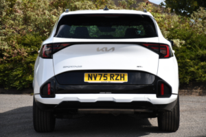 2026 Kia Sportage 1.6 T-Gdi Gt-Line SUV 5dr Petrol Manual Euro 6 (s/s) (147 Bhp) in White — image 6