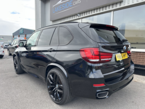 2015 BMW X5 3.0 X5 Xdrive30d M Sport in Black — image 4