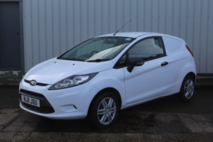 2011 Ford Fiesta Van 1.4 Tdci in White — image 6